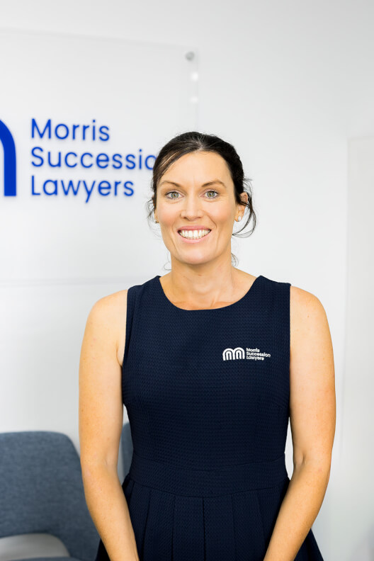 <b>Carla Morris</b>